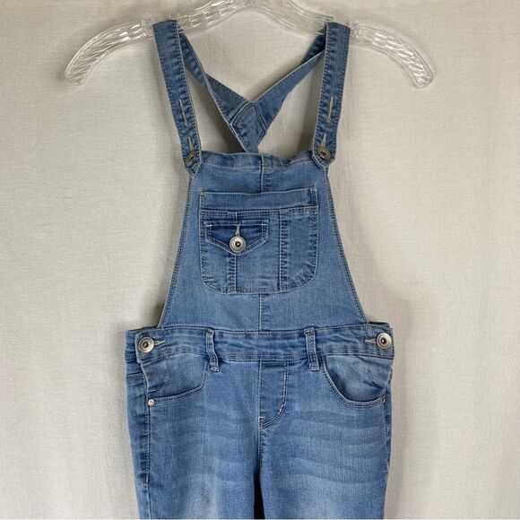 5/$25 Squeeze Blue Denim Girls Distressed Raw Hem Overall Jeans Pockets 10 - Picture 3 of 10
